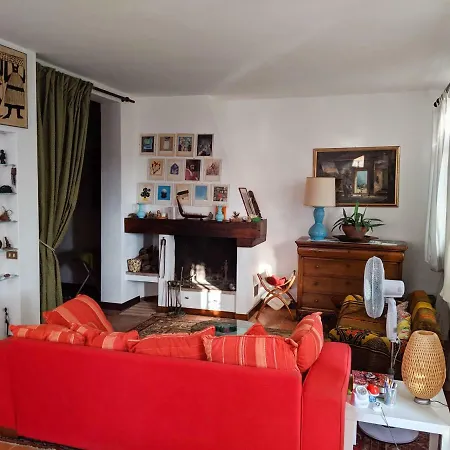 La Casa Delle Foglie Di Quercia *